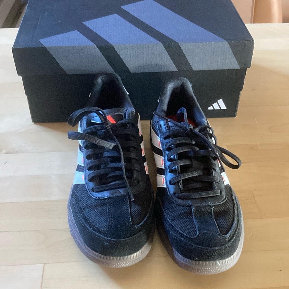 Adidas Men's Black and White Sneakers